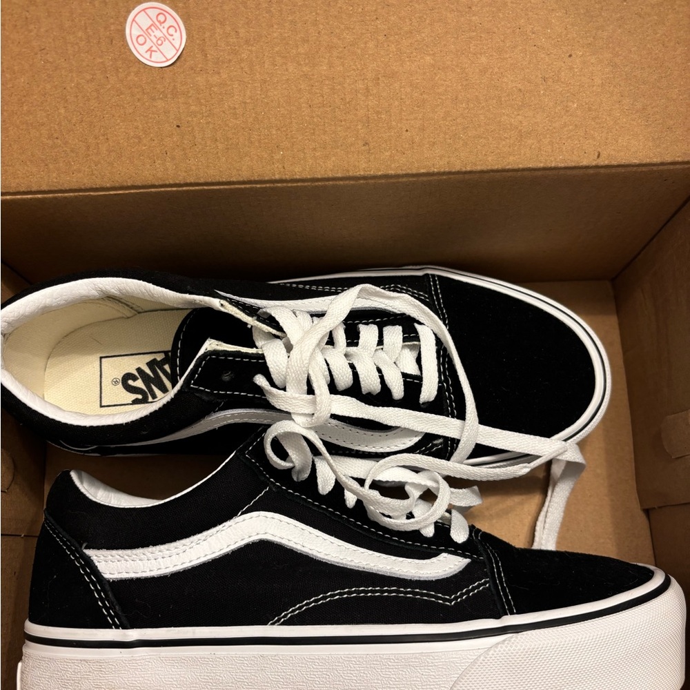 Platform vans- worn once
